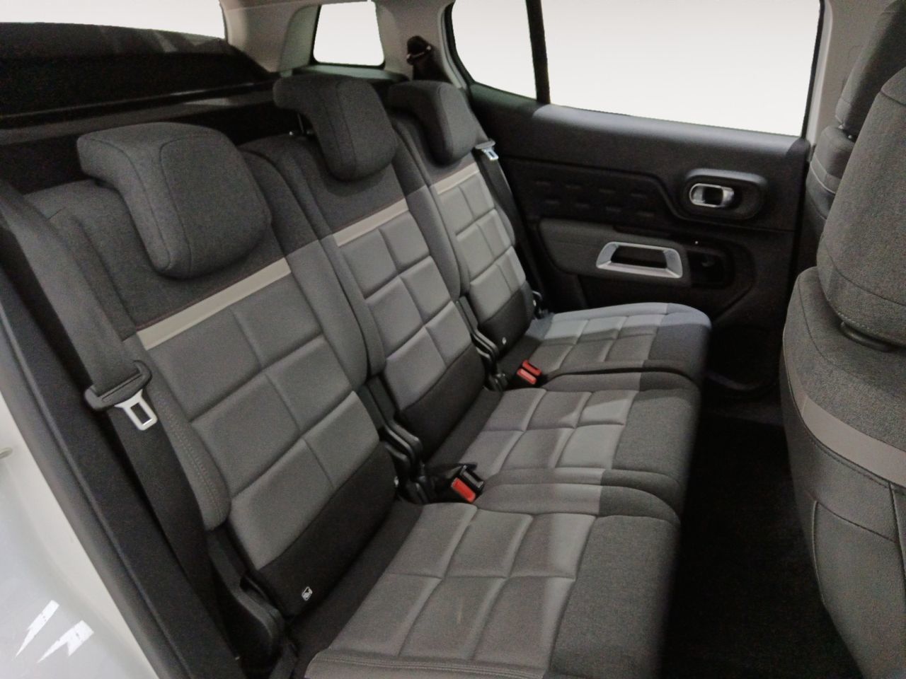 Citroën C5 Aircross PureTech 130 Shine EAT8 - foto 9