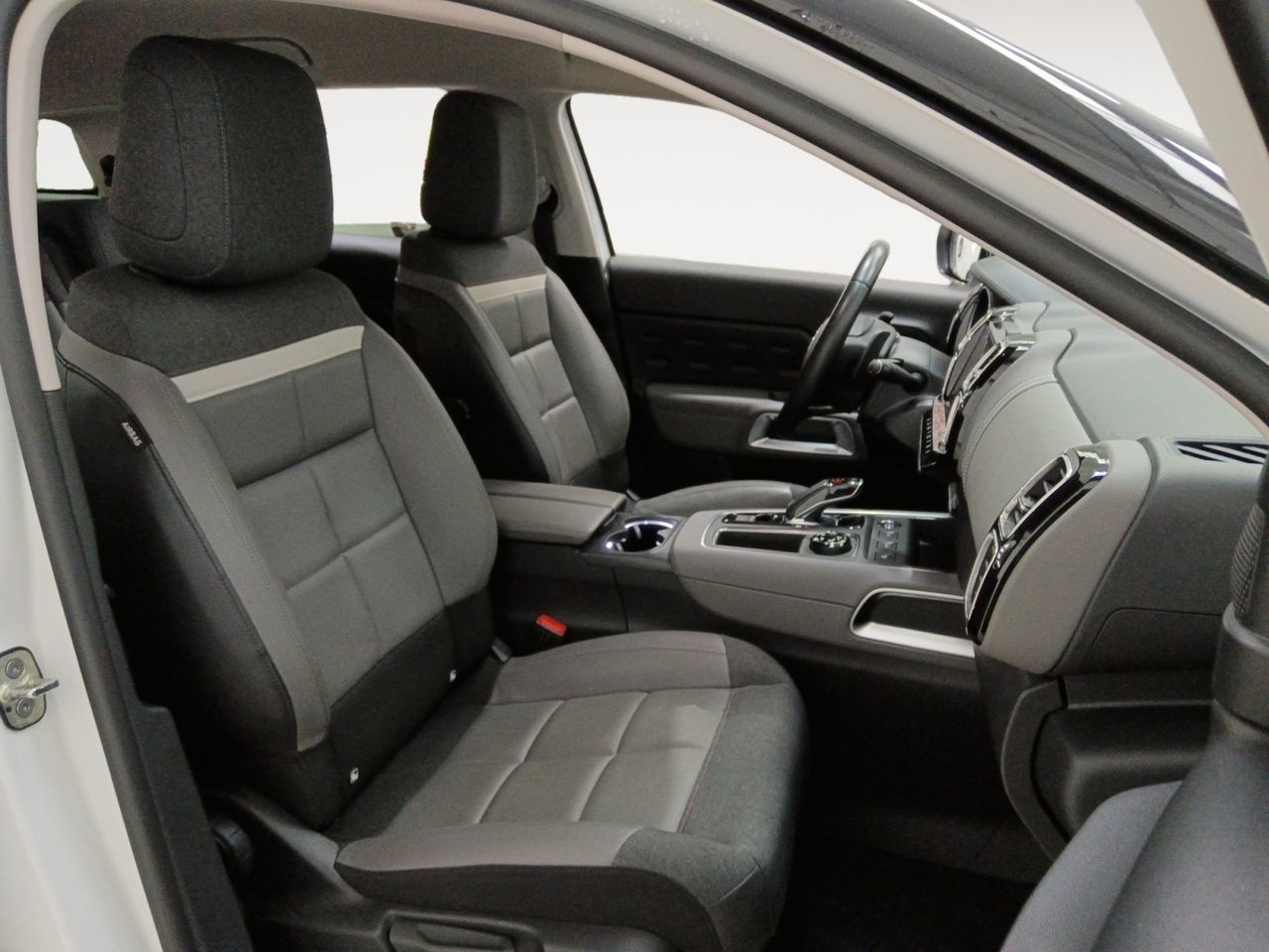 Citroën C5 Aircross PureTech 130 Shine EAT8 - foto 10