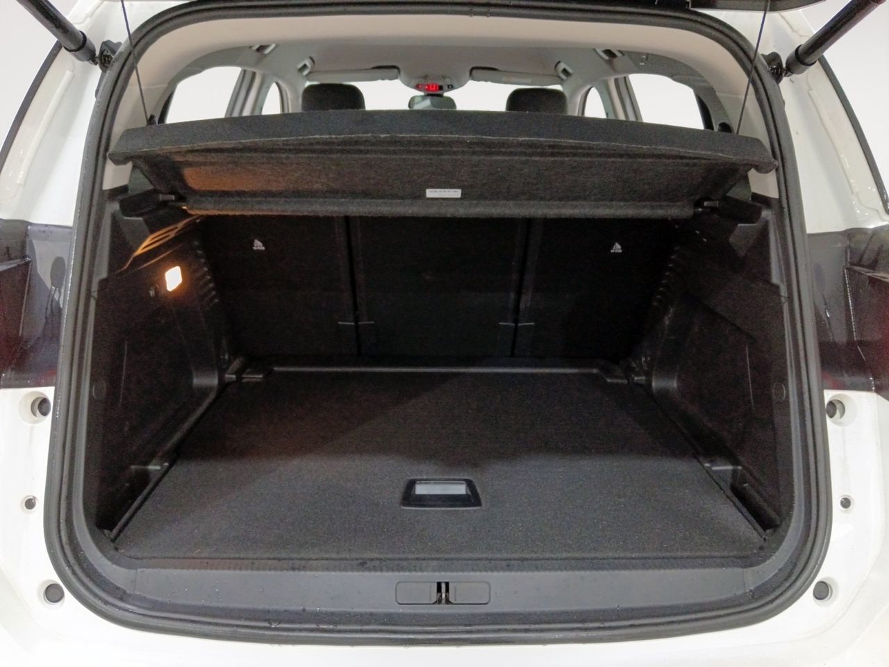 Citroën C5 Aircross PureTech 130 Shine EAT8 - foto 11