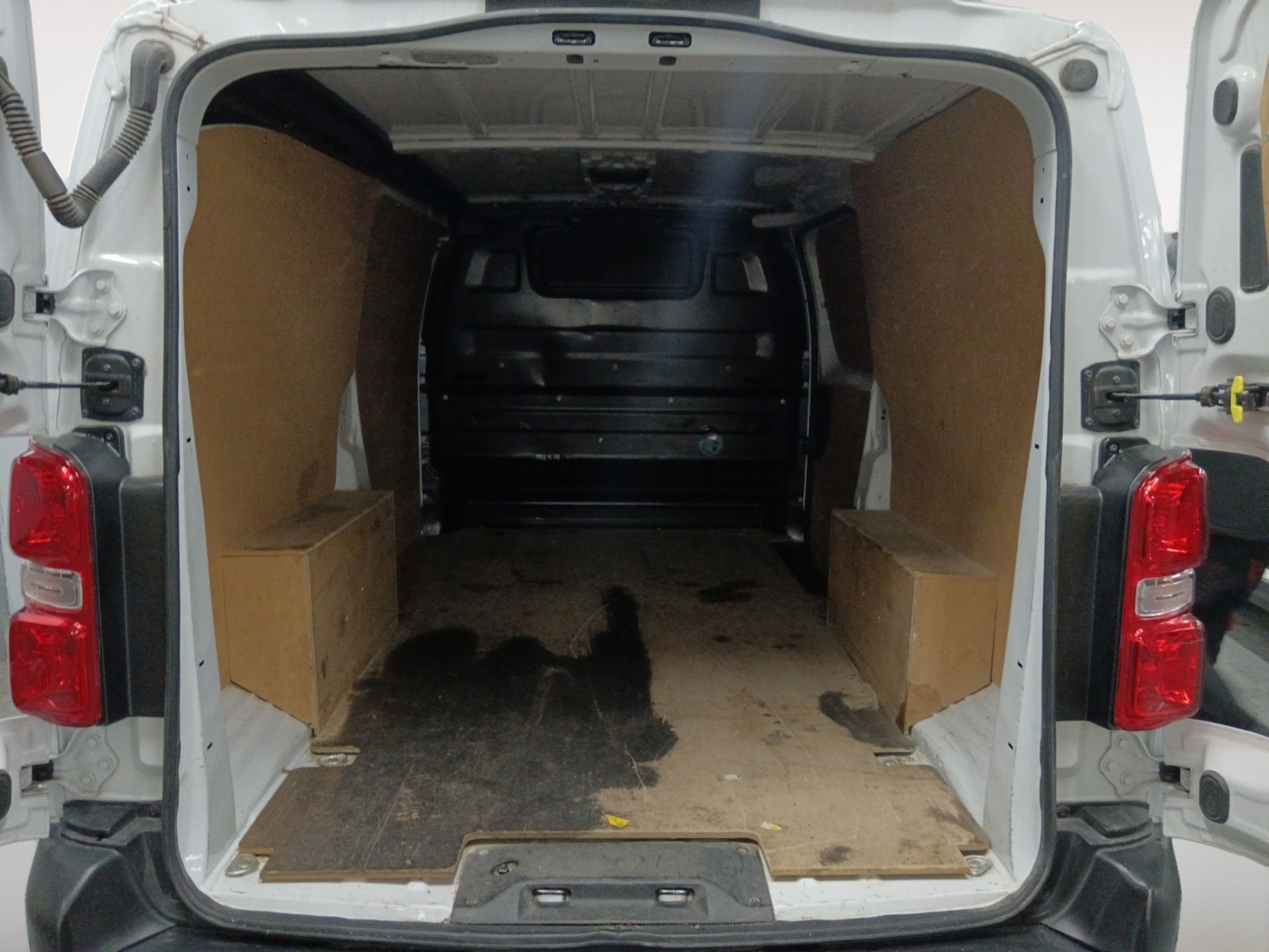 Citroën Jumpy Furgon BlueHDi 100 Talla XL - foto 11