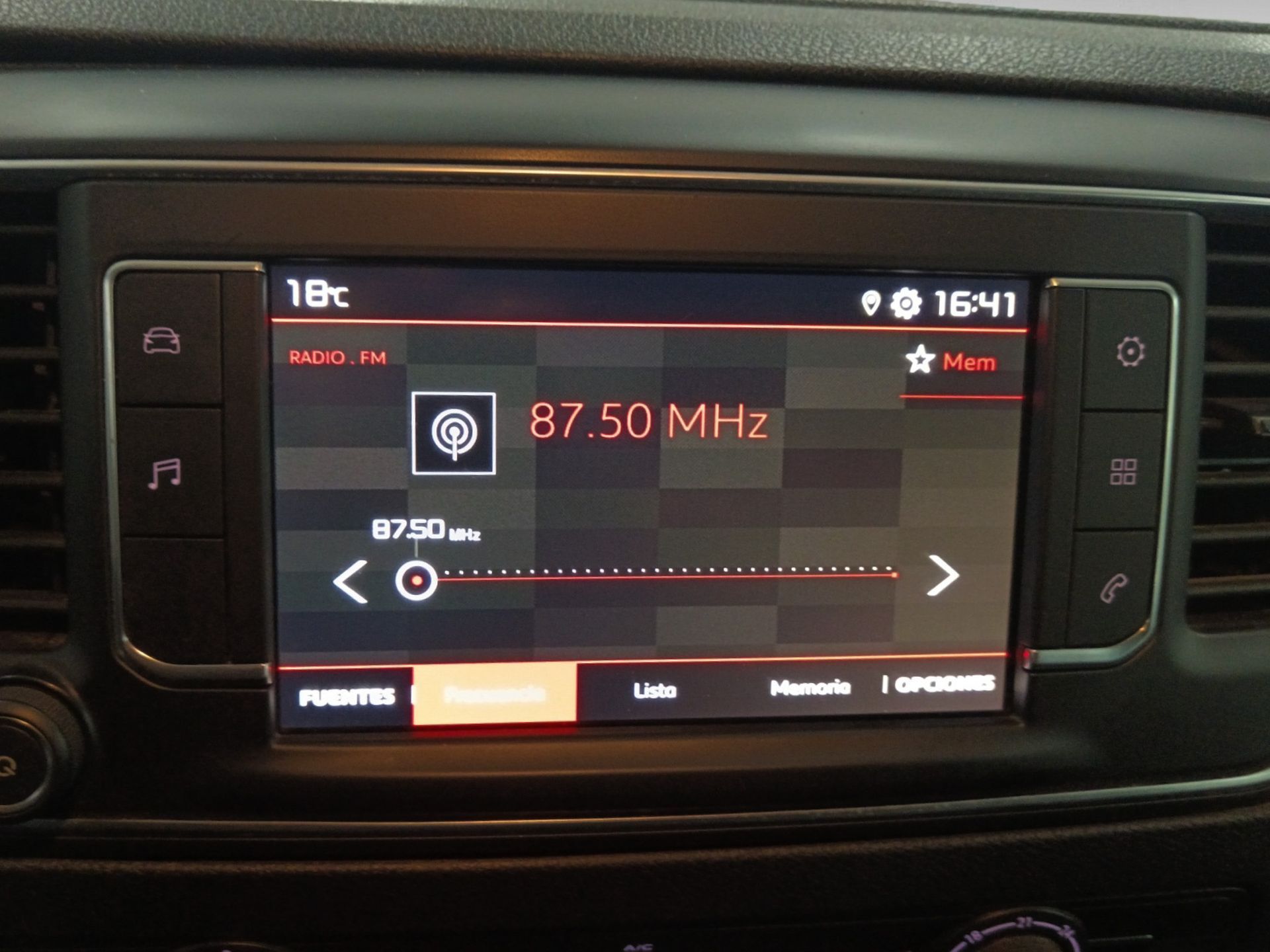 Citroën Jumpy Furgon BlueHDi 100 Talla XL - foto 15