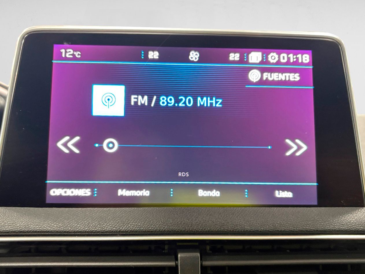 Peugeot 5008 BlueHDi 130 Allure EAT8 - foto 17