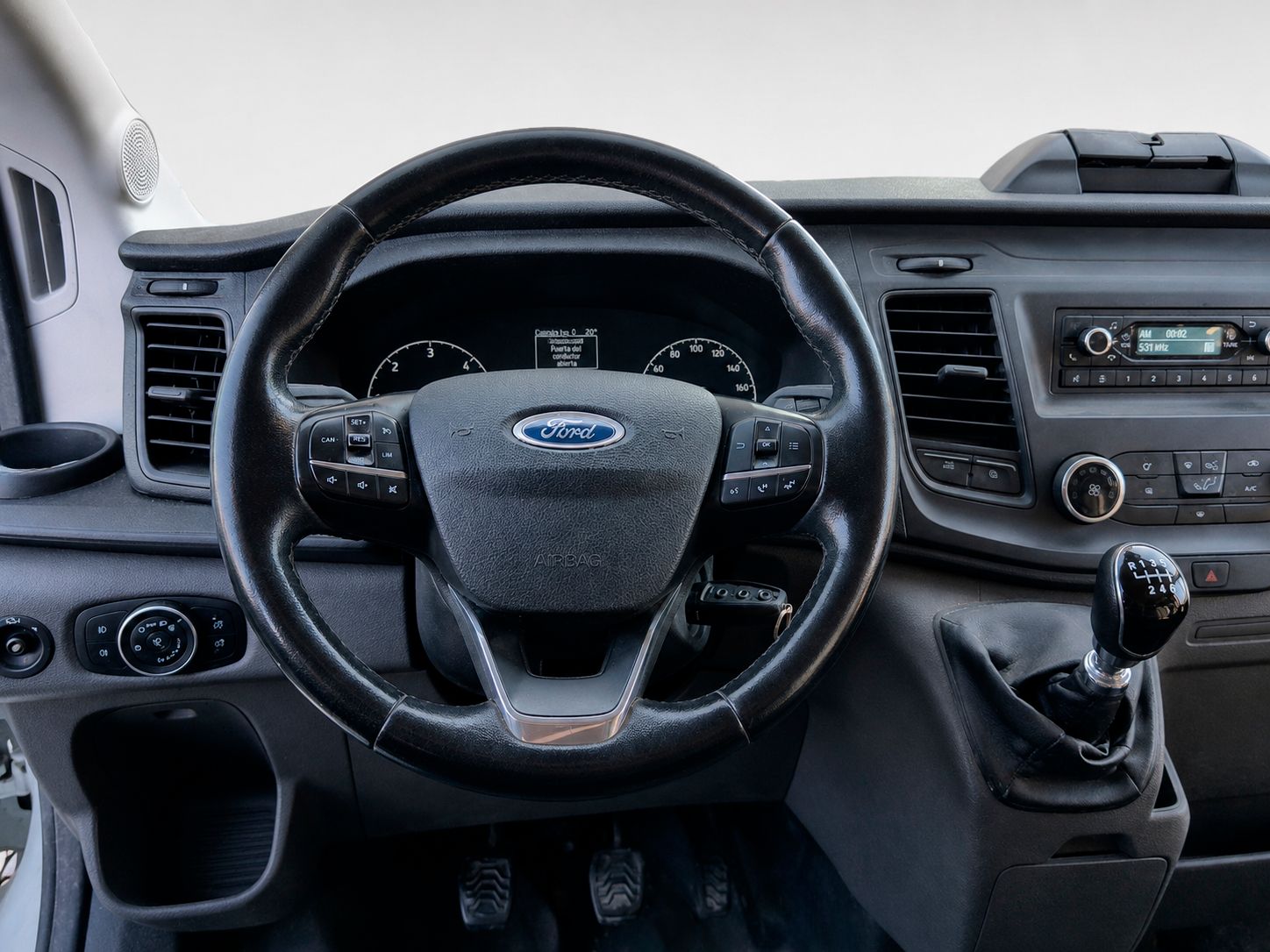 Ford Transit Chasis Cabina 350 L3 Ambiente Heavy Duty RWD - foto 10