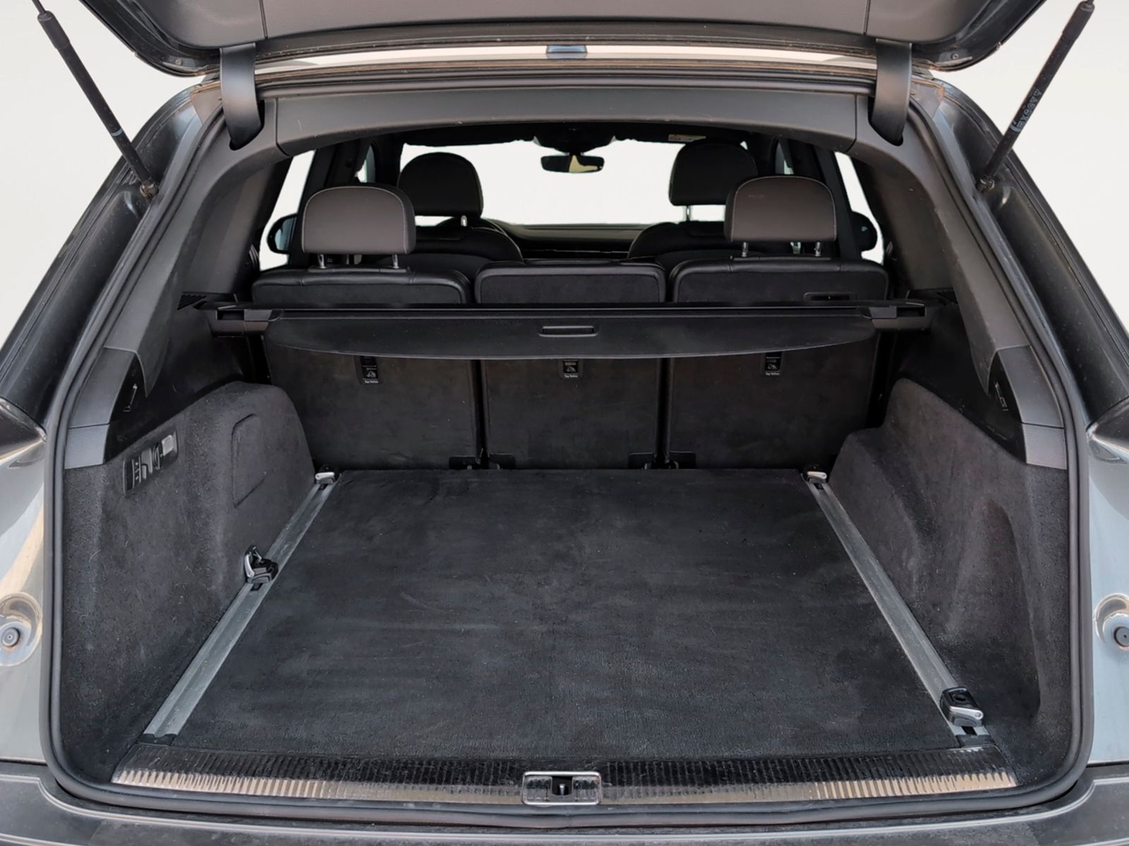 Audi Q7 Black line edition 55 TFSIe quattro tiptronic - foto 14