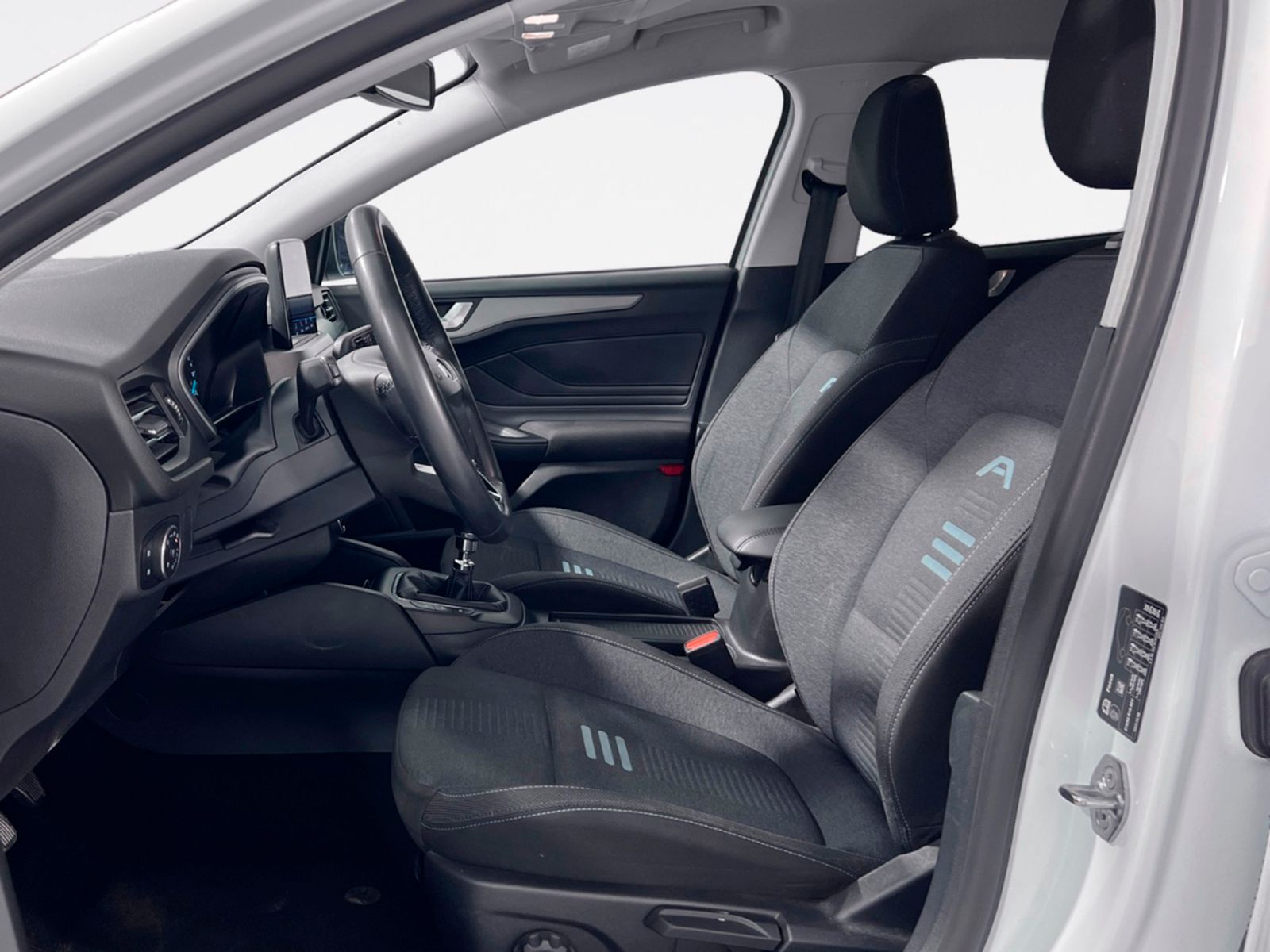 Ford Focus 1.0 EcoBoost MHEV Active - foto 11