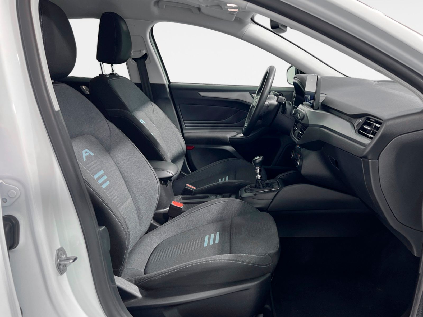 Ford Focus 1.0 EcoBoost MHEV Active - foto 13