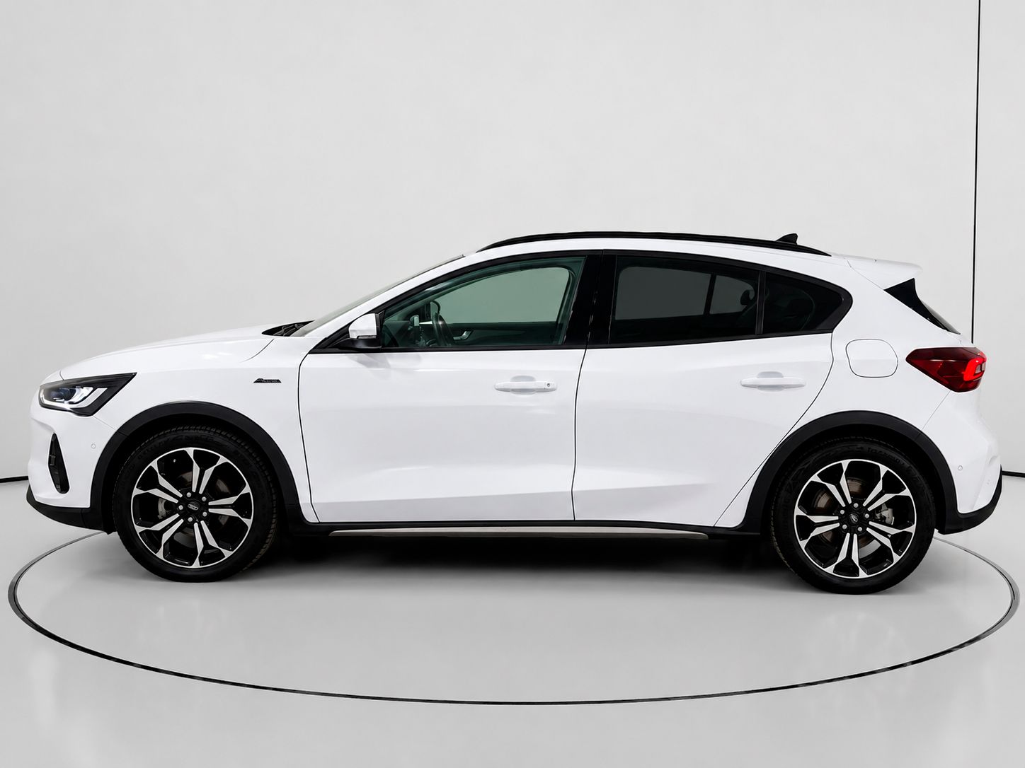 Ford Focus 1.0 EcoBoost MHEV Active - foto 6