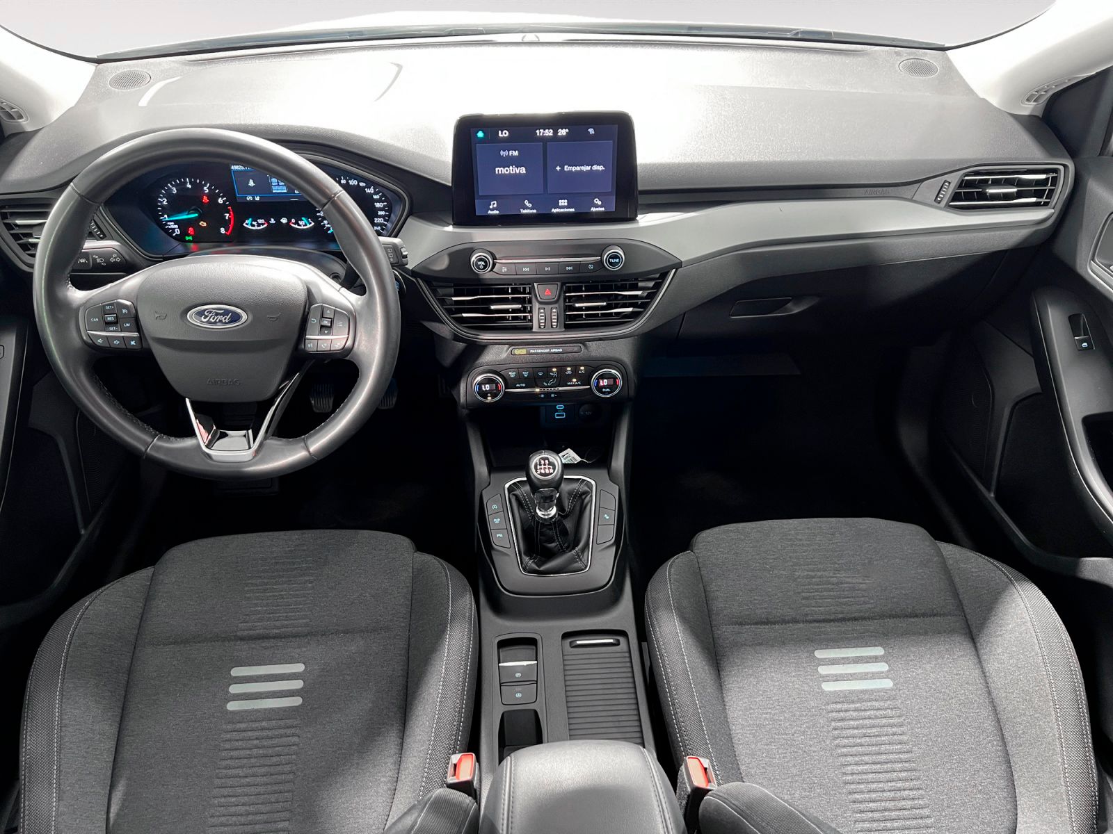 Ford Focus 1.0 EcoBoost MHEV Active - foto 9