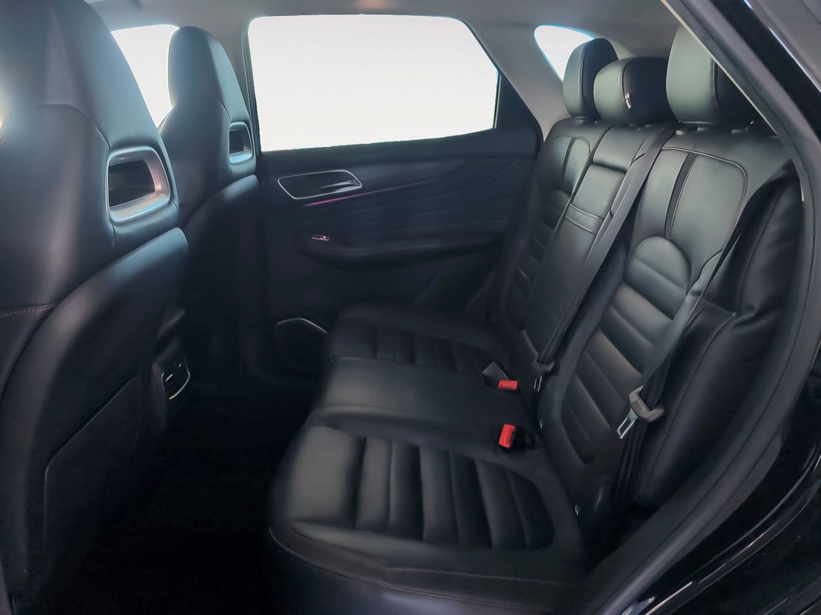 MG EHS 1.5 T-GDi PHEV Luxury - foto 12