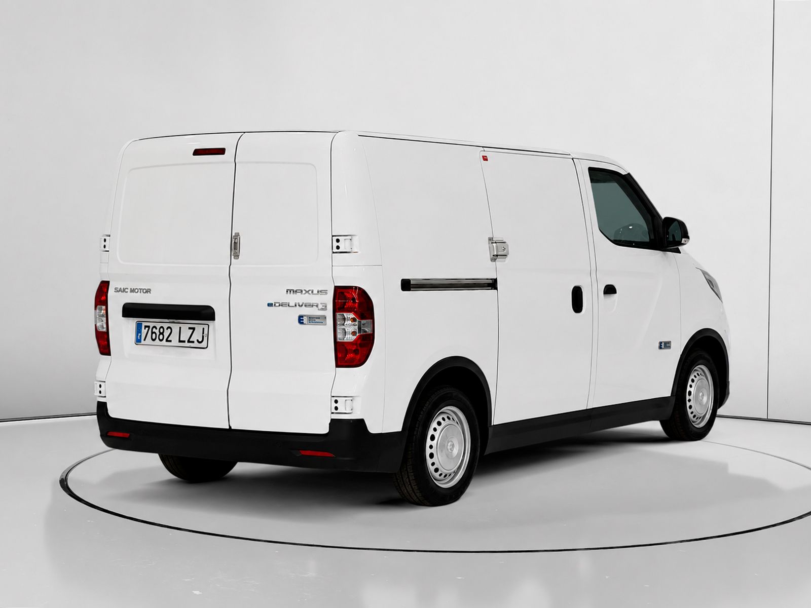 MAXUS eDeliver Furgon eDeliver 3 SWB 50 kWh - foto 3
