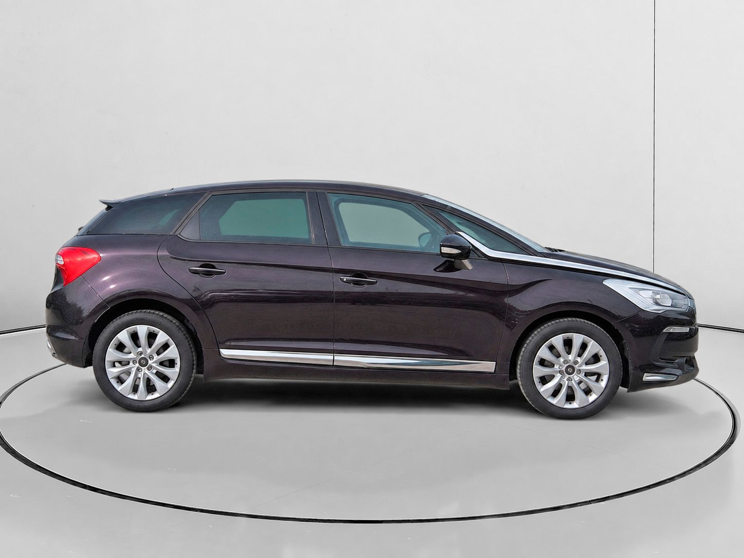 DS DS 5 BlueHDi 120 Desire - foto 2