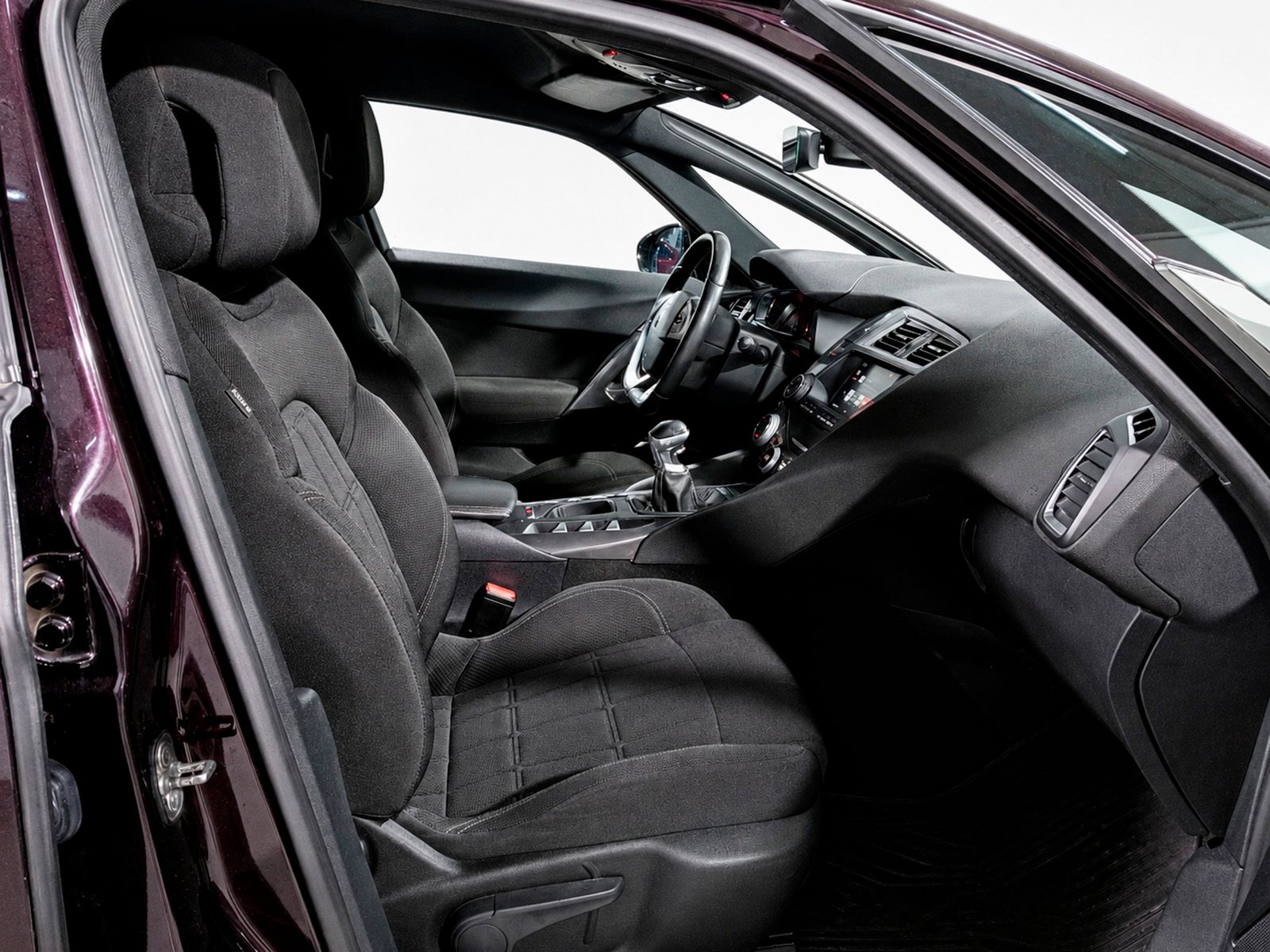 DS DS 5 BlueHDi 120 Desire - foto 12