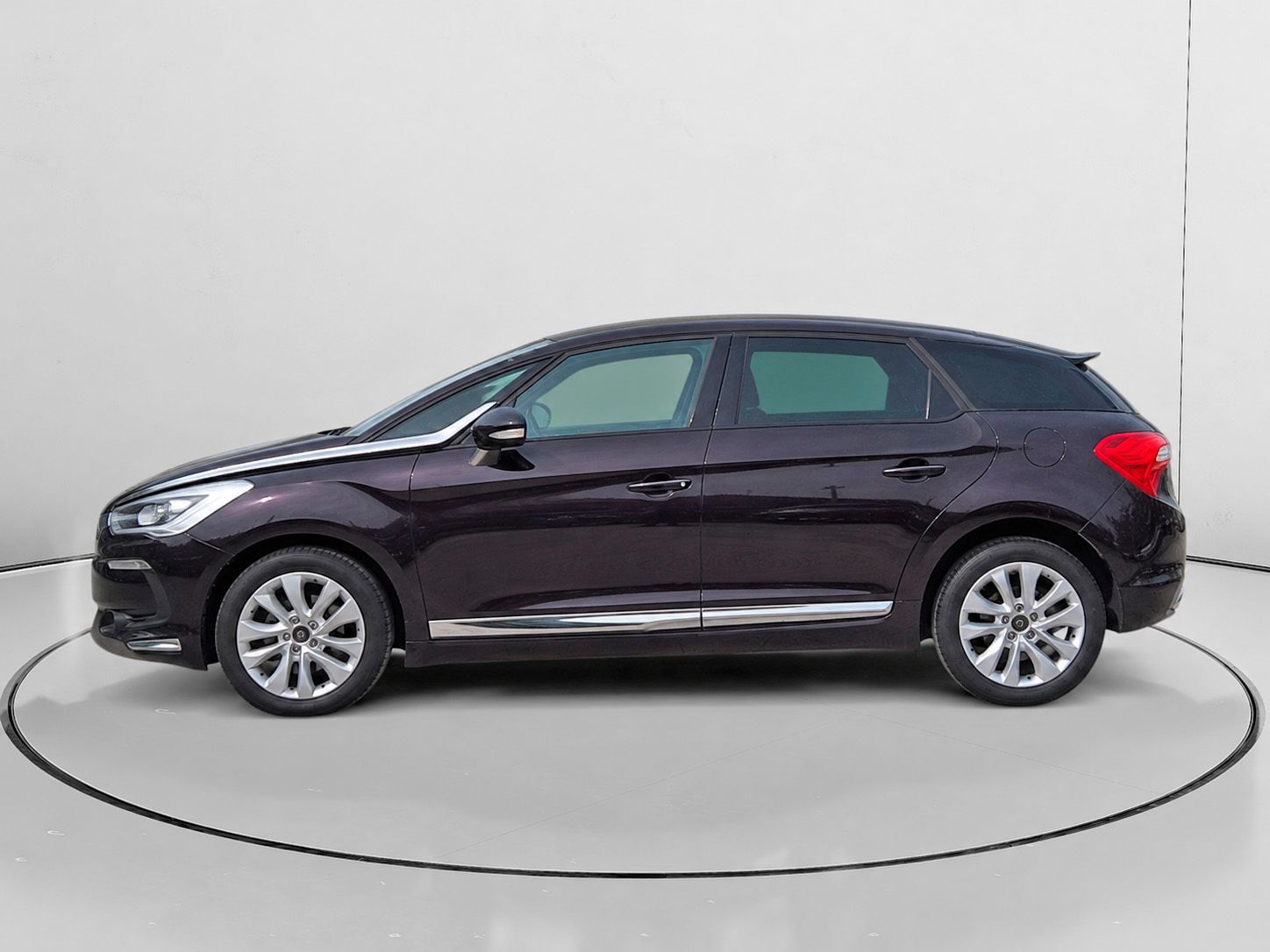 DS DS 5 BlueHDi 120 Desire - foto 6
