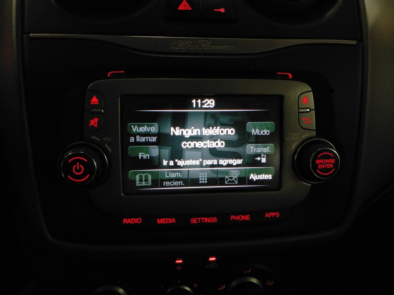 Alfa Romeo MiTo 0.9 TwinAir Distinctive - foto 16