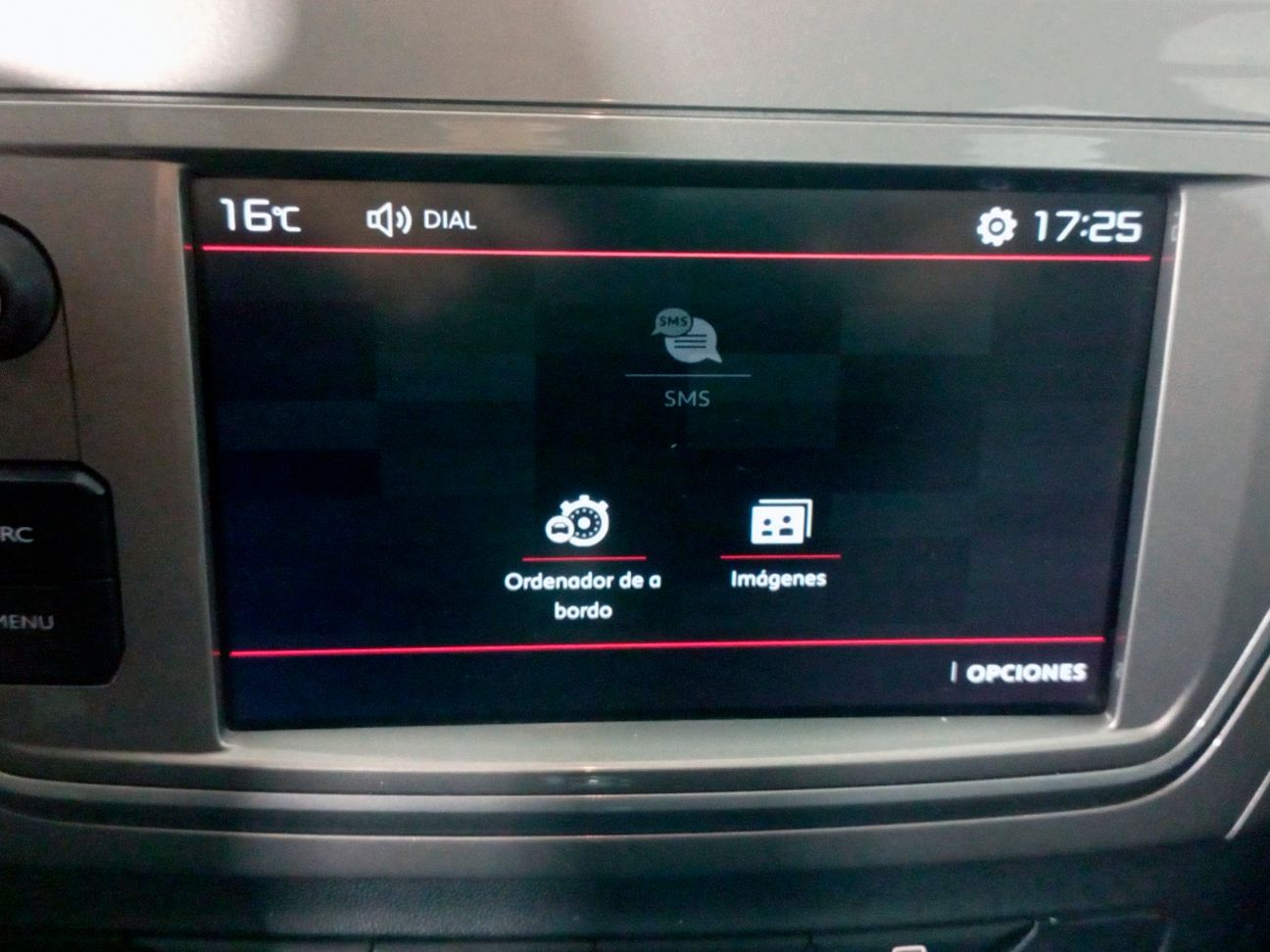 Citroën C-Elysée BlueHDi 100 Shine - foto 16