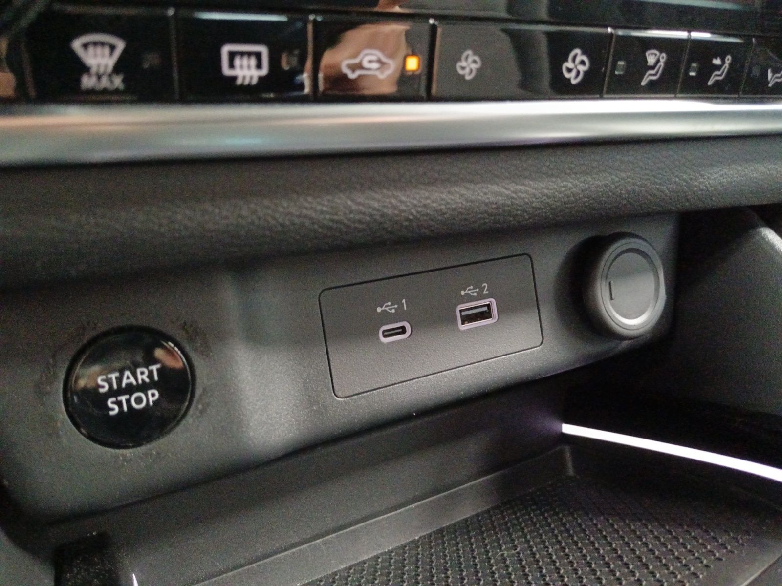 Nissan X-Trail 1.5 e-4ORCE N-Connecta 4x4 - foto 21