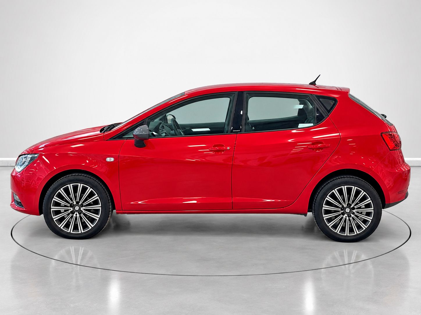 SEAT Ibiza 1.4 TDI Style Connect - foto 6