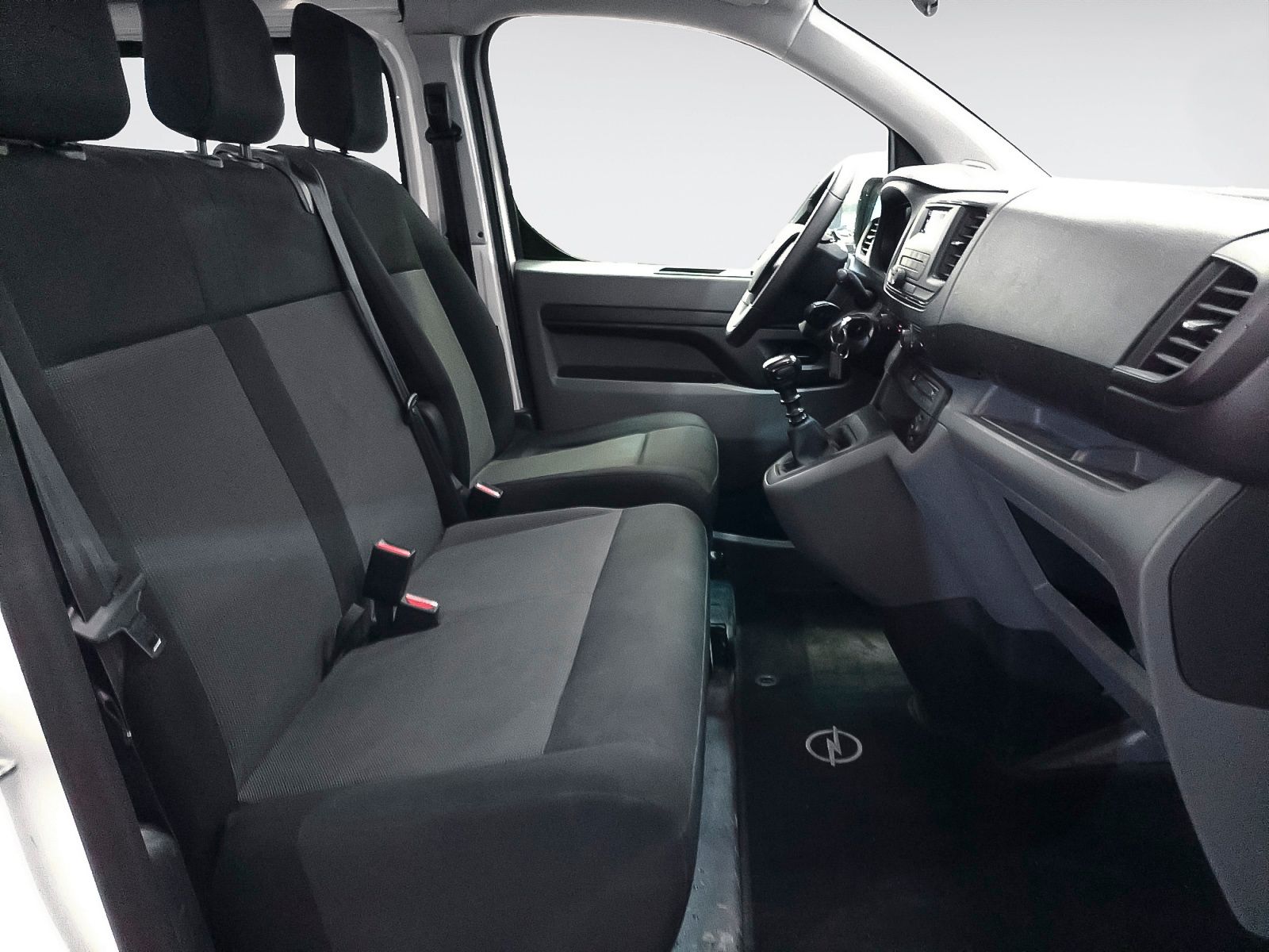 Opel Vivaro Furgon 1.5 Diesel M Standard Express - foto 13