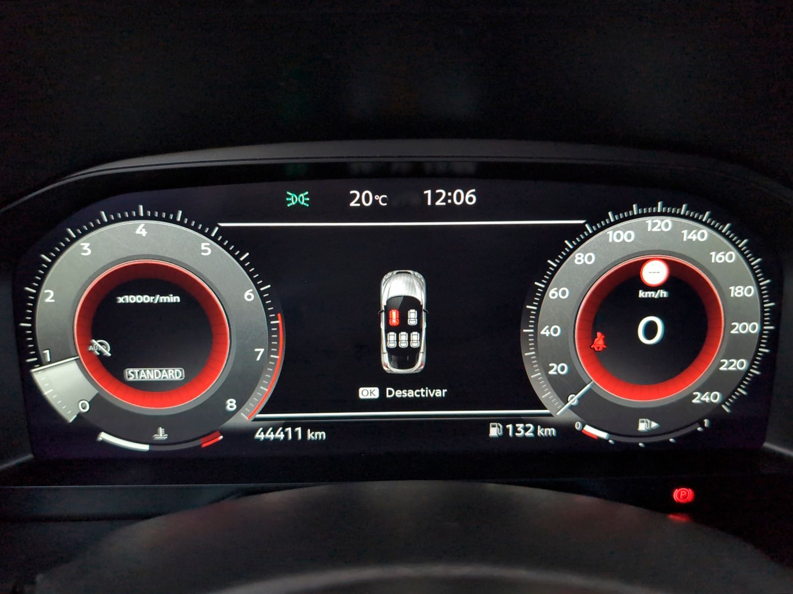 Nissan Juke DIG-T Tekna - foto 16