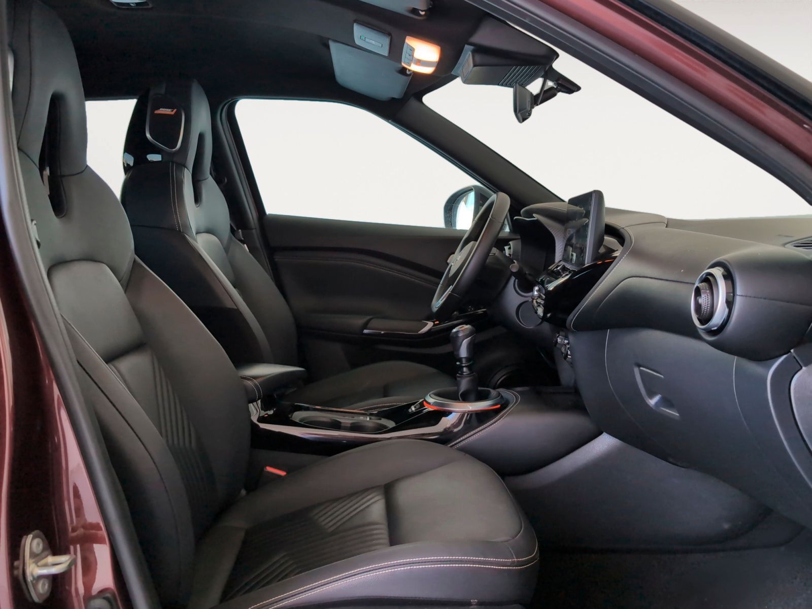 Nissan Juke DIG-T Tekna - foto 13