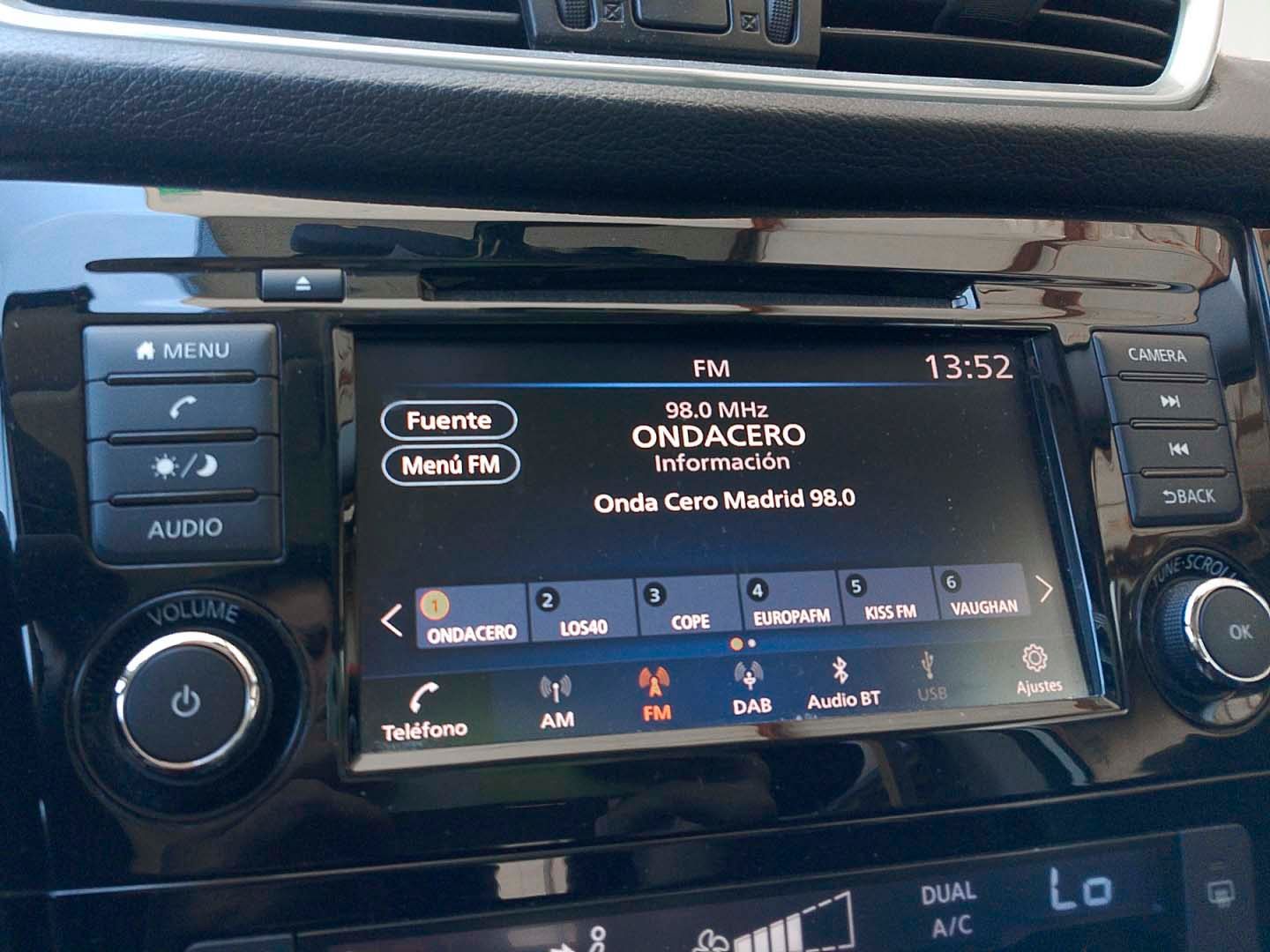 Nissan Qashqai dCi 115 N-Style - foto 17