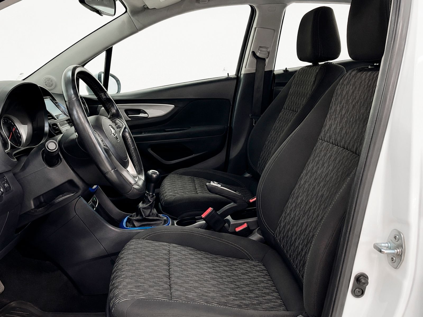 Opel Mokka 1.6 CDTi Selective 4x2 - foto 11