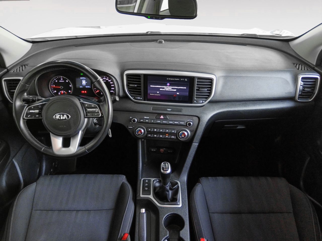 Kia Sportage 1.6 MHEV Business 4x4 - foto 9