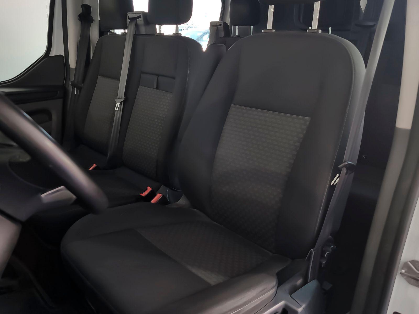 Ford Transit Custom Furgon 2.0 TDCi 320 L2 Trend - foto 21