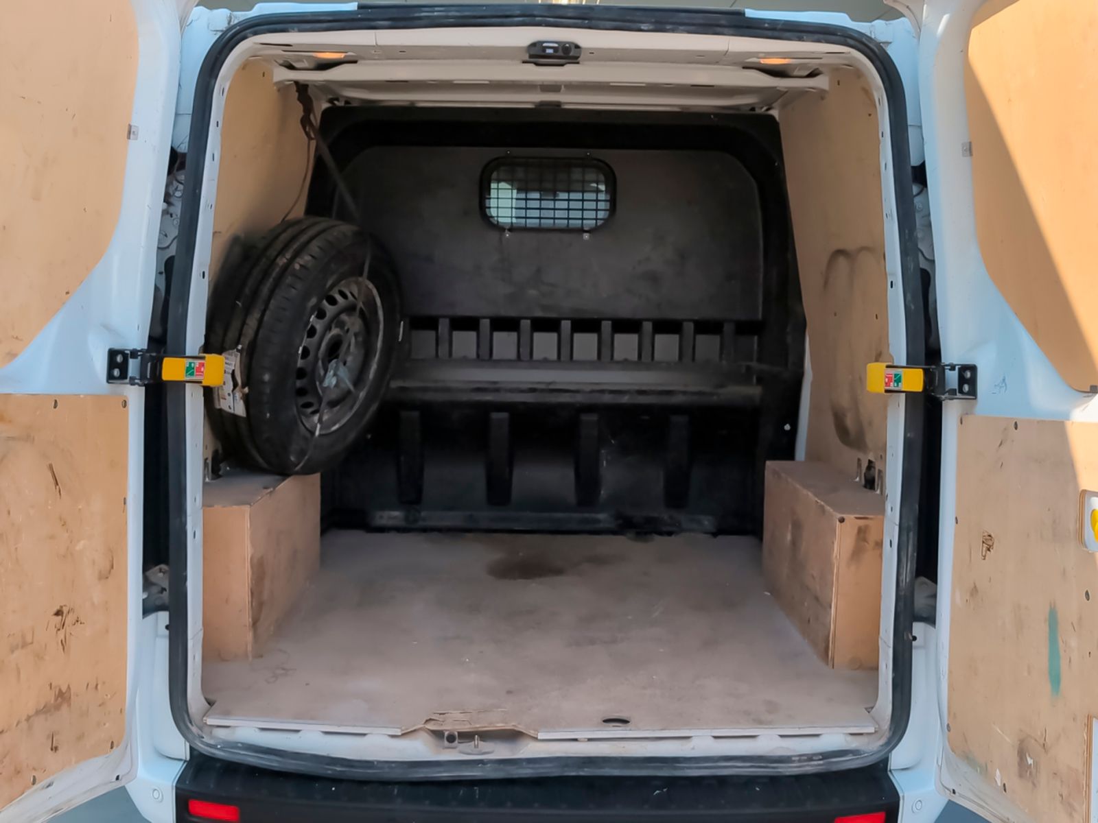 Ford Transit Custom Furgon 2.0 TDCi 320 L2 Trend - foto 14