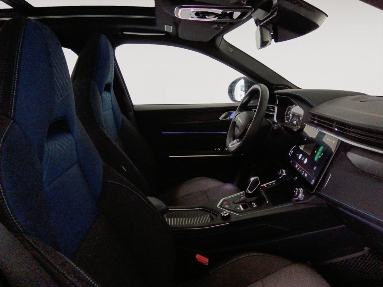 Lynk & Co 01 1.5 PHEV - foto 11