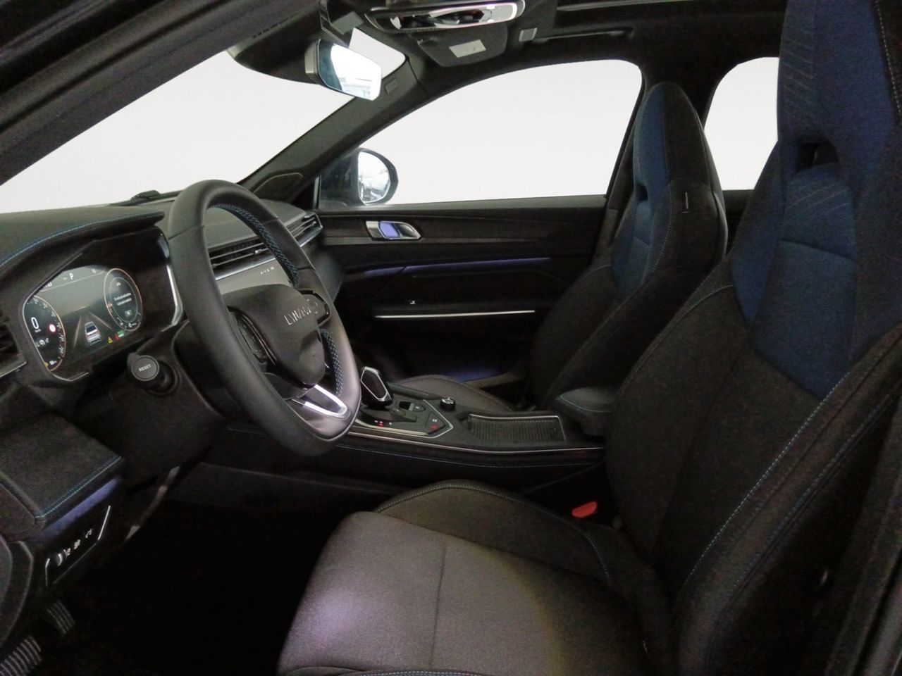 Lynk & Co 01 1.5 PHEV - foto 9