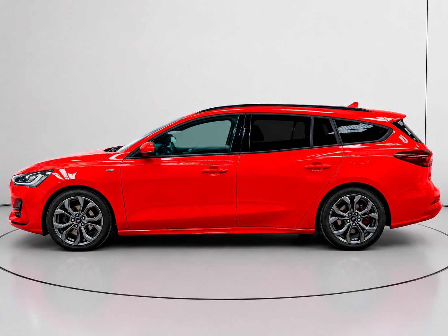 Ford Focus SportBreak 1.0 EcoBoost MHEV ST-Line - foto 6