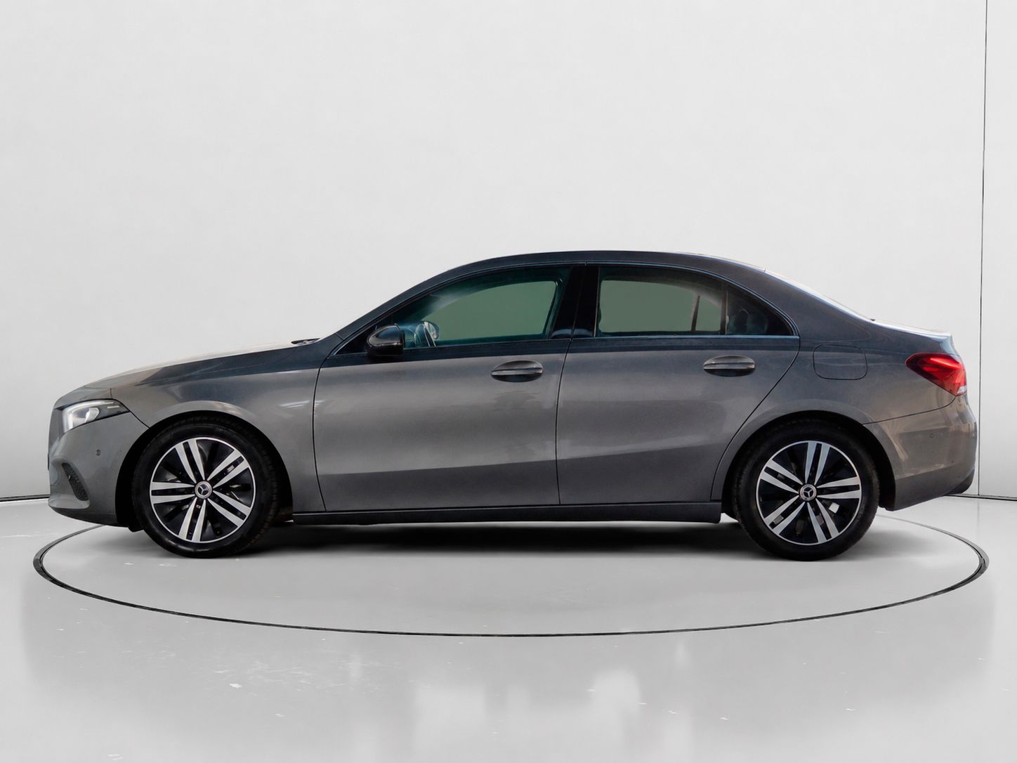 Mercedes-Benz Clase A 180 d - foto 6