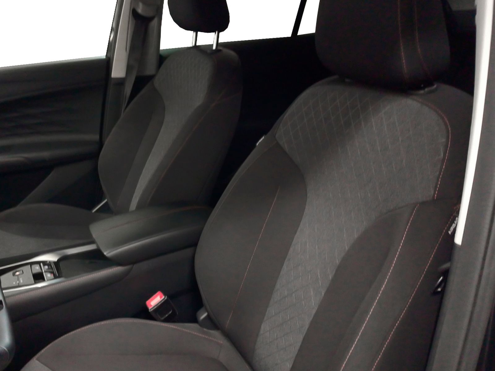 MG HS 1.5 T-GDi Comfort DCT - foto 23