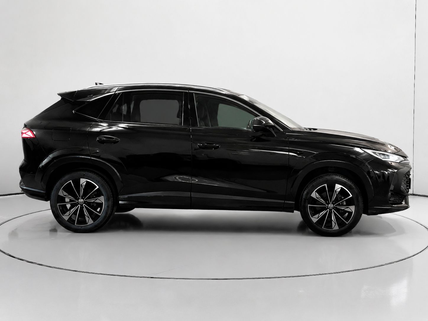 MG HS 1.5 T-GDi Comfort DCT - foto 2
