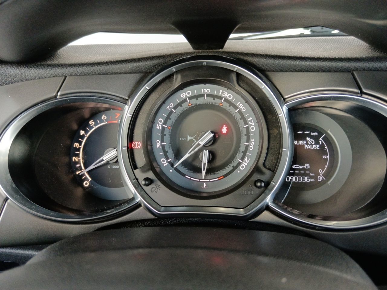 DS DS 3 PureTech 82 Desire - foto 14