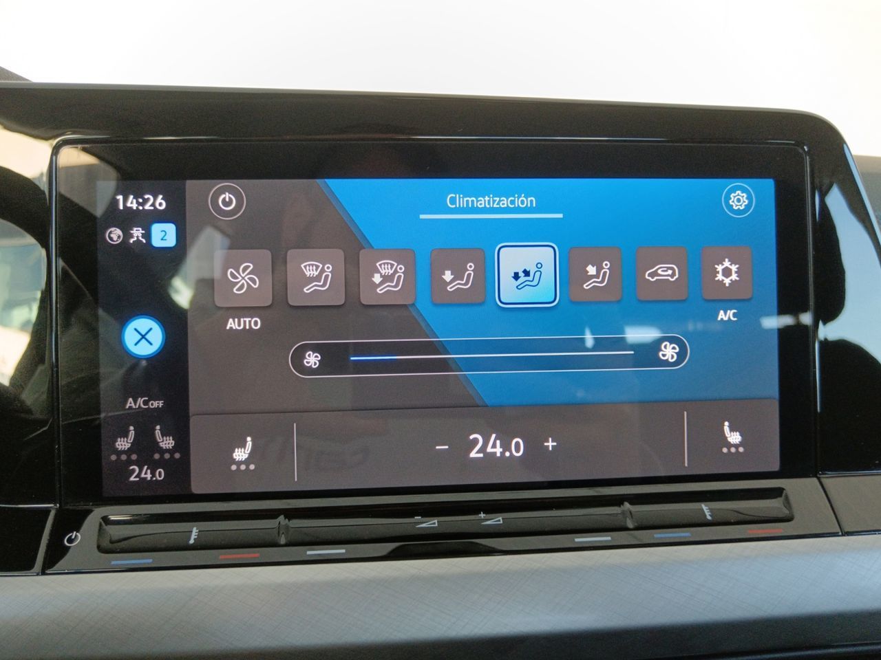 Volkswagen Golf Life 1.0 TSI - foto 18