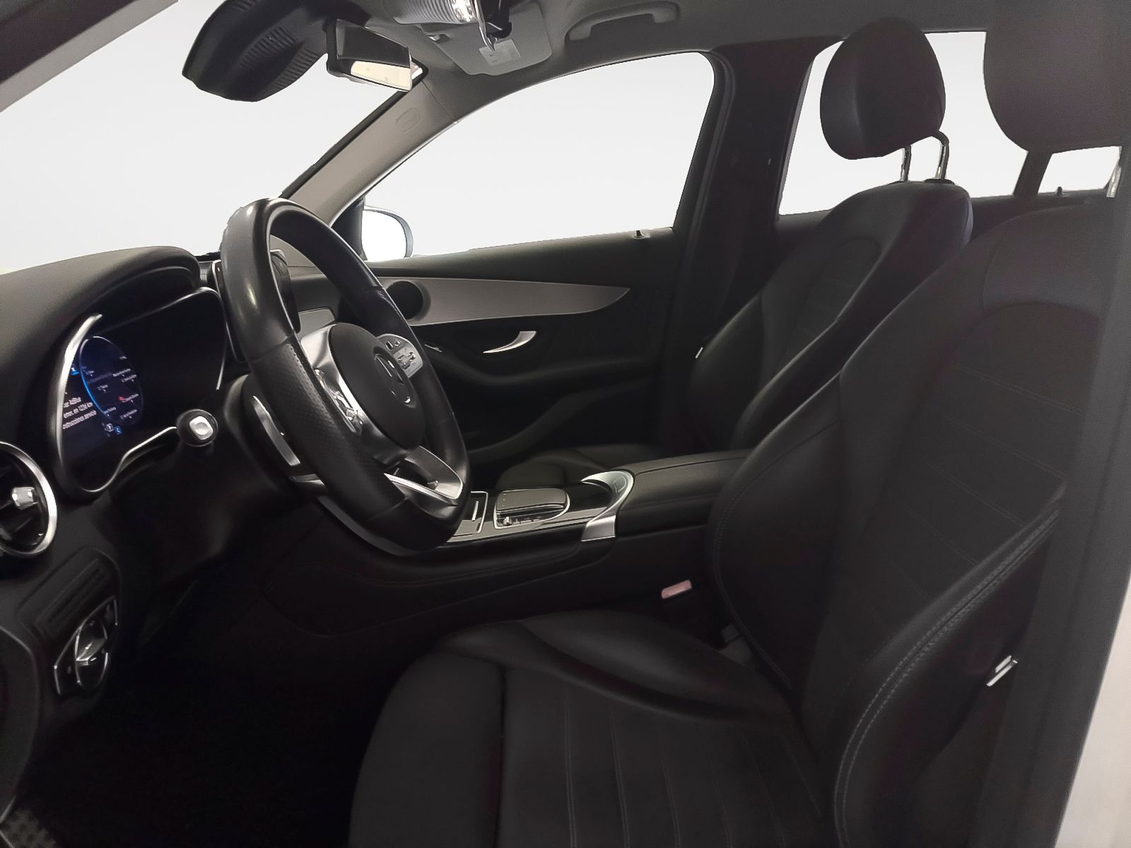 Mercedes-Benz GLC 300 de 4Matic - foto 11