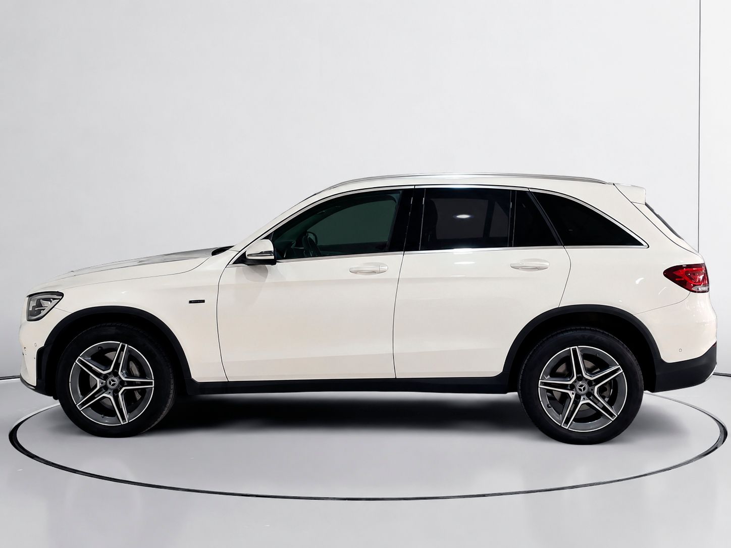 Mercedes-Benz GLC 300 de 4Matic - foto 6