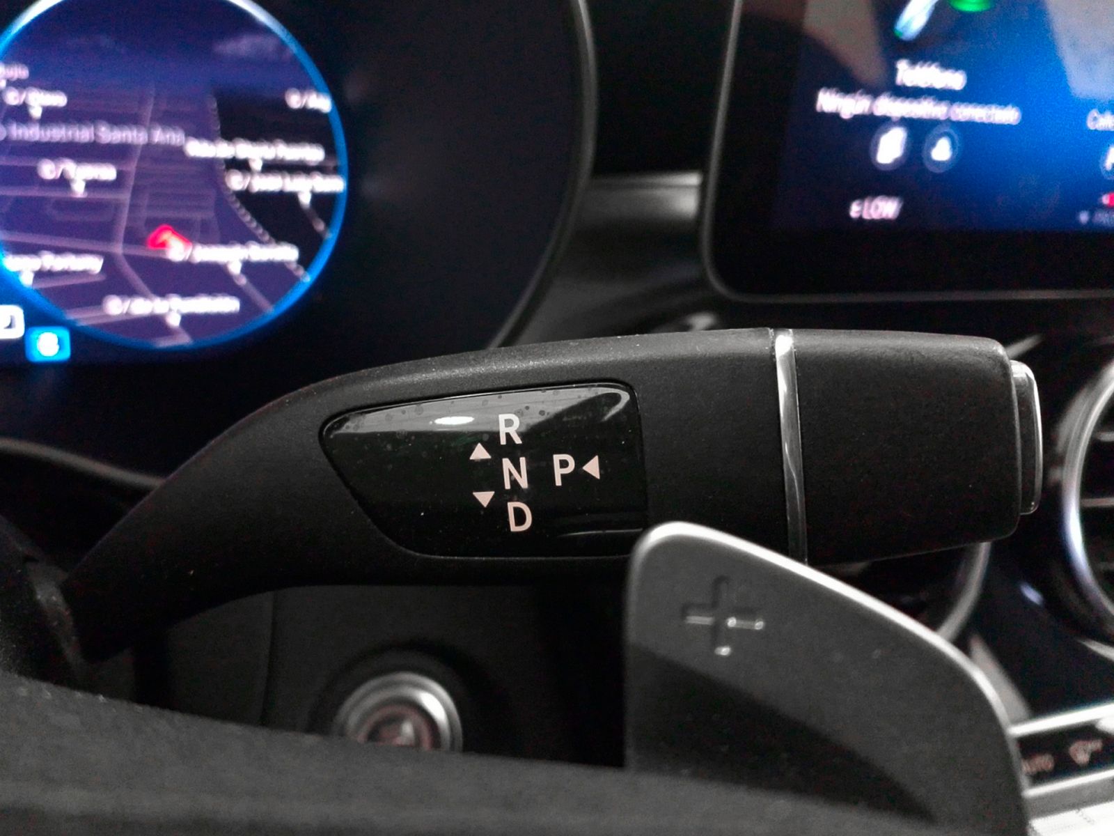 Mercedes-Benz GLC 300 de 4Matic - foto 17