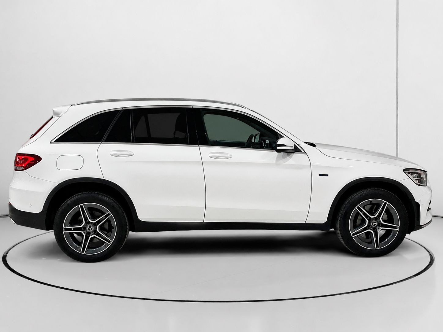 Mercedes-Benz GLC 300 de 4Matic - foto 2
