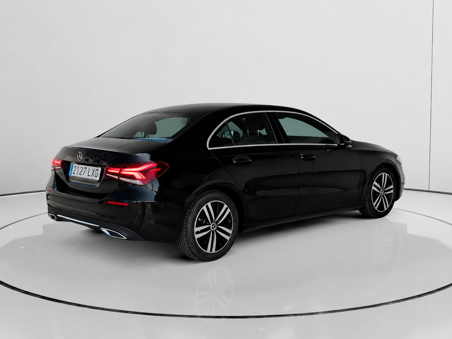 Mercedes-Benz Clase A 180 d Sedán - foto 3