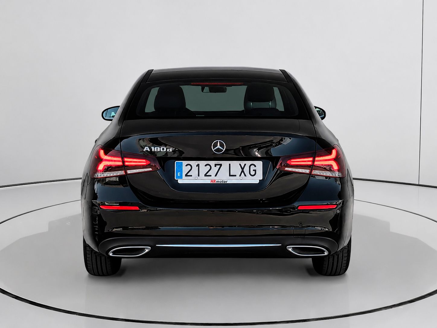 Mercedes-Benz Clase A 180 d Sedán - foto 4