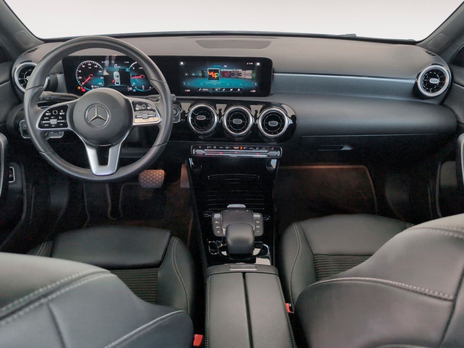 Mercedes-Benz Clase A 180 d Sedán - foto 9
