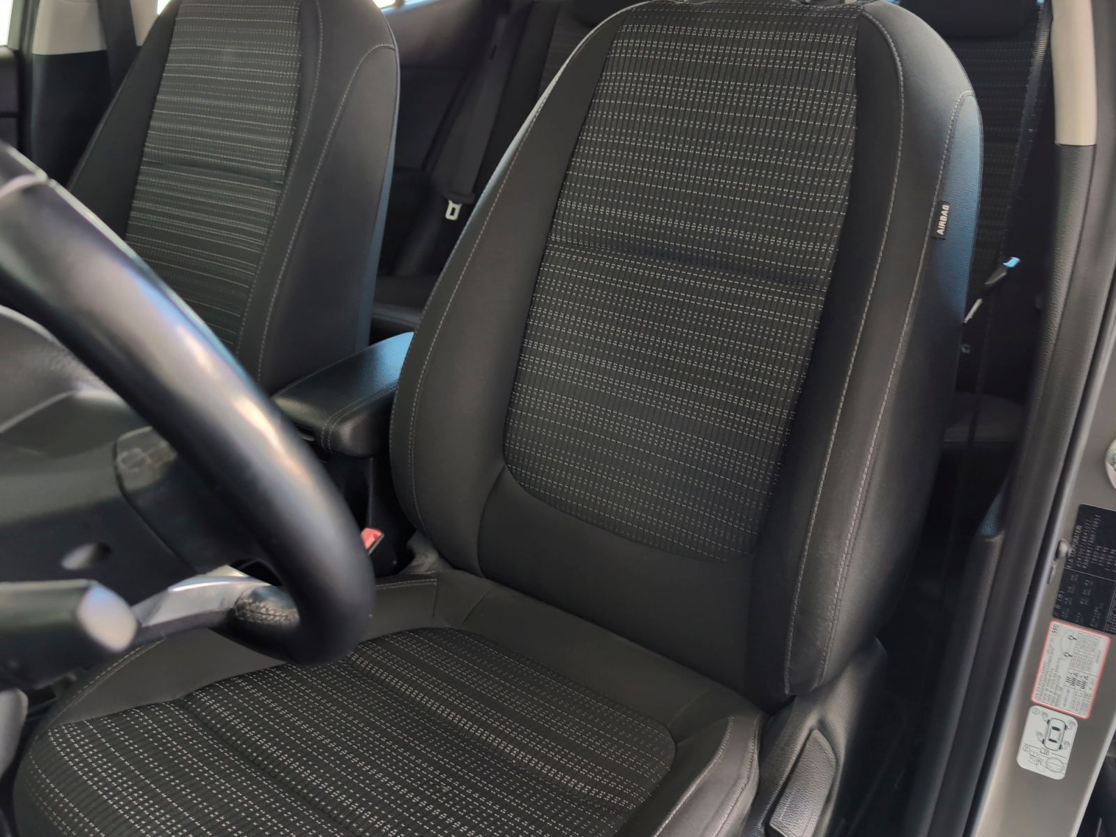 Kia Stonic 1.0 T-GDi MHEV Drive iMT - foto 23