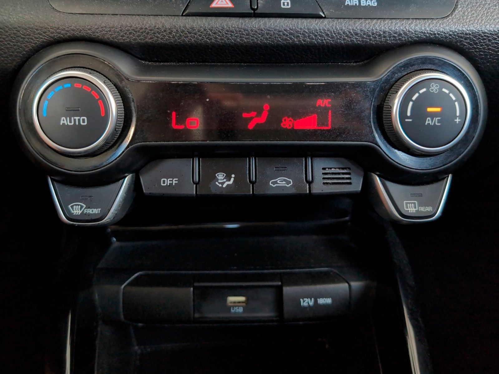 Kia Stonic 1.0 T-GDi MHEV Drive iMT - foto 22