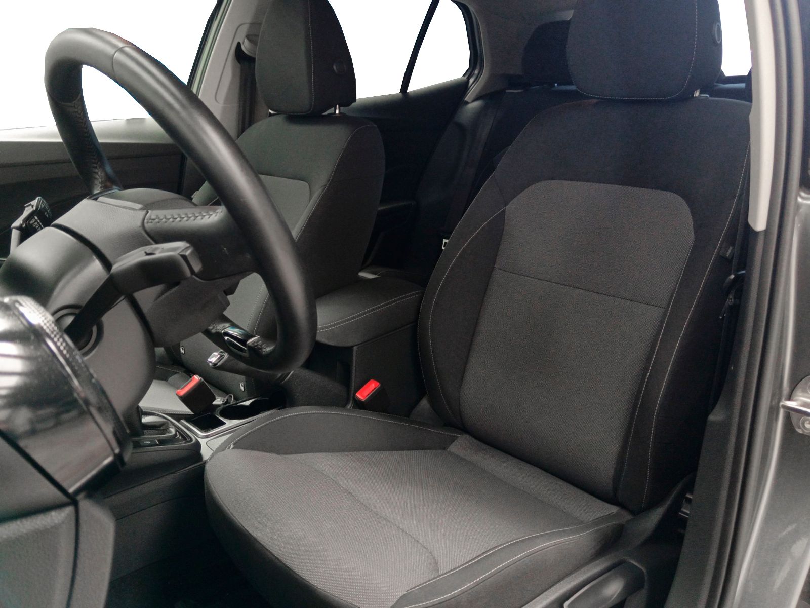 Škoda Fabia 1.0 TSI Selection - foto 23