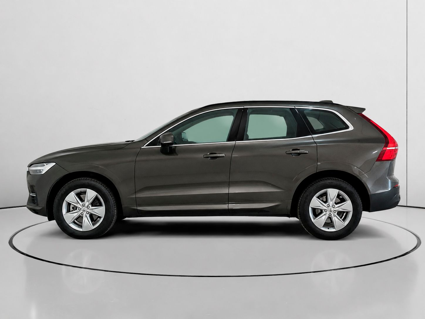 Volvo XC60 B4 D Momentum Pro - foto 6