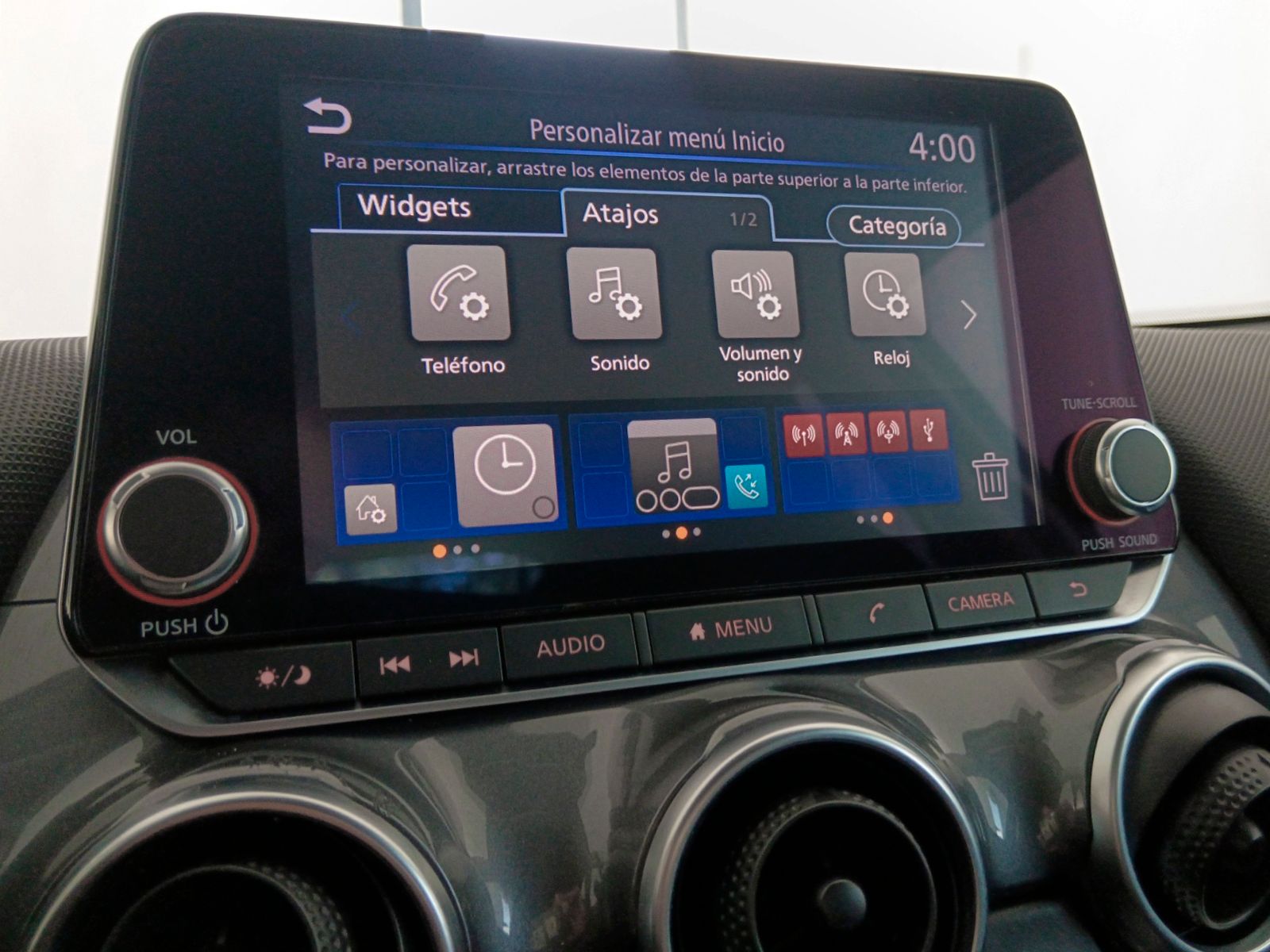 Nissan Juke DIG-T Acenta - foto 17