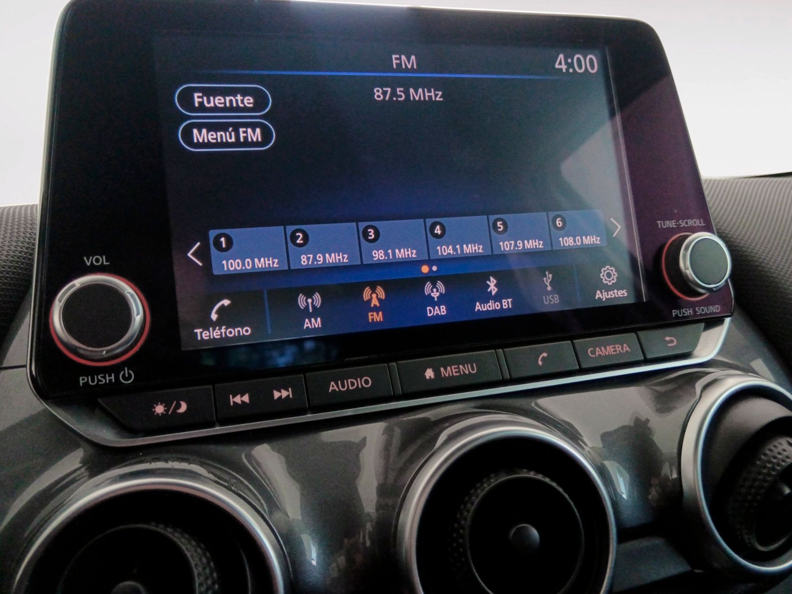 Nissan Juke DIG-T Acenta - foto 18